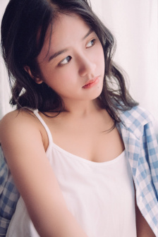 在逃生游戏里花式挨临夜大人